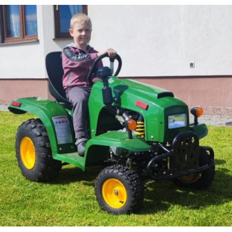 traktor 110 cc replika john deere spalinowy dla dziecka + przyczepka